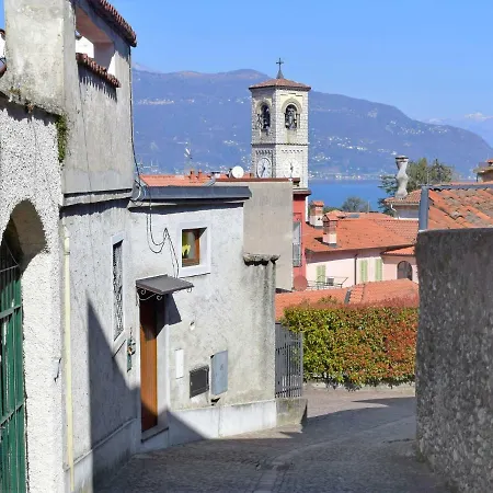 Сasa de vacaciones La Mia Casetta By Interhome Porto Valtravaglia